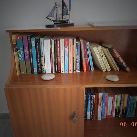 Ferienwohnung To Kamari Paralia Agias Foteinis Exterior foto