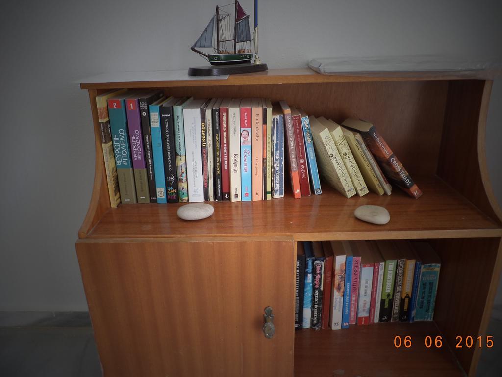 Ferienwohnung To Kamari Paralia Agias Foteinis Exterior foto